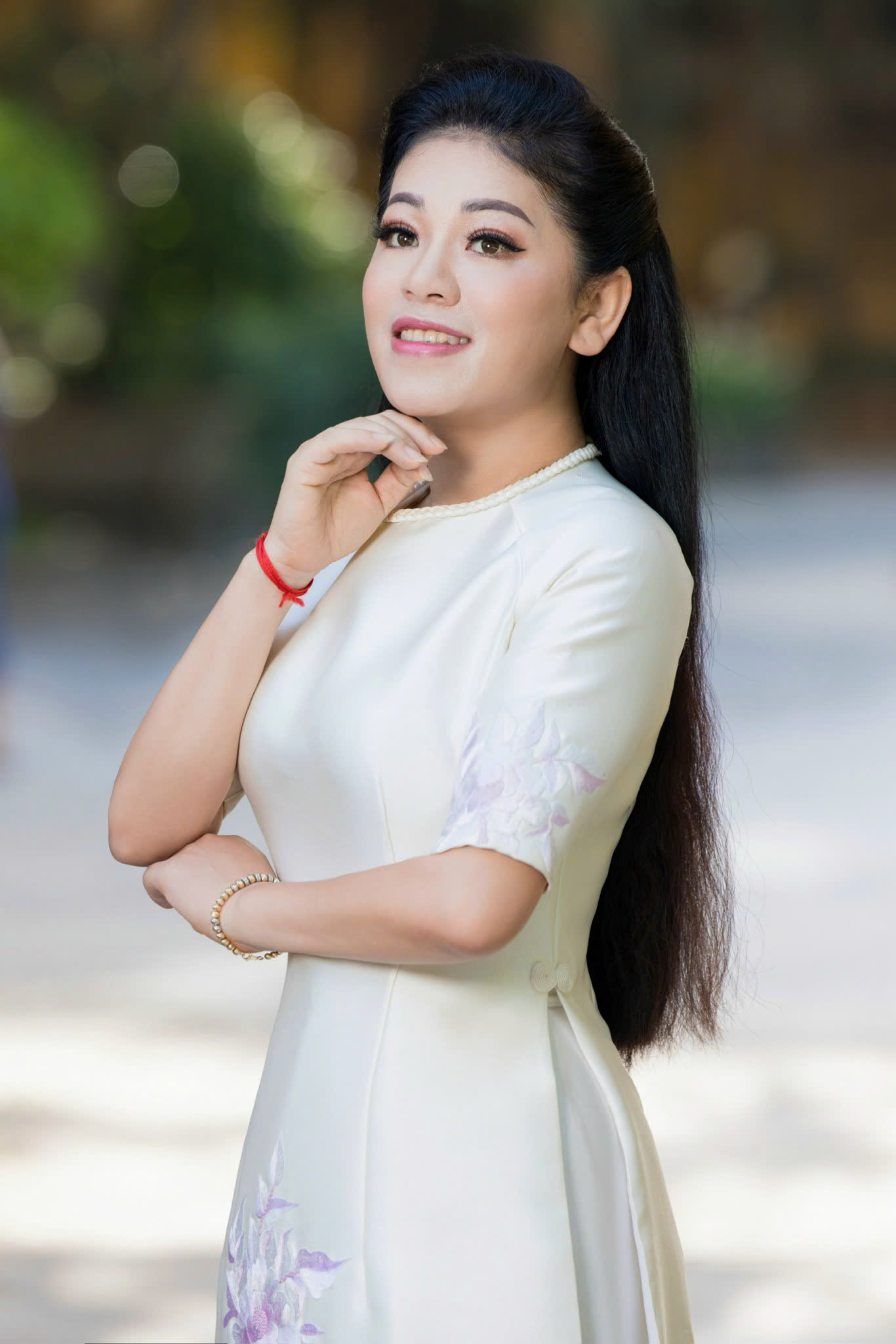 Ca sĩ Anh Thơ